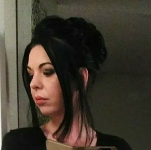 Meet your Posher, Stacy